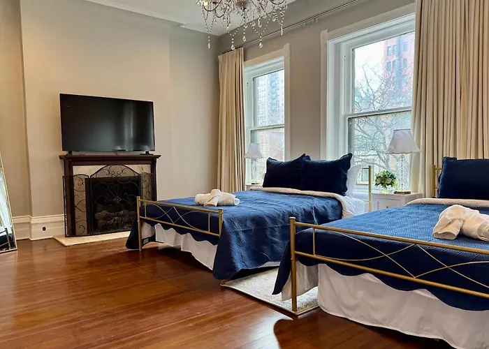 Casa de férias Spectacular Gilded Age 6 Bedroom Gold Coast Mansion With Deck Chicago