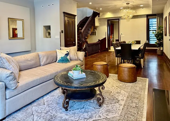 Spectacular Gilded Age 6 Bedroom Gold Coast Mansion With Deck Casa de férias