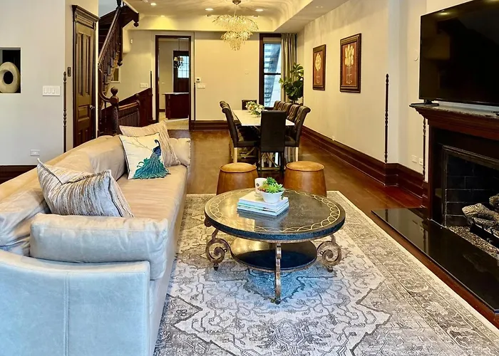 Spectacular Gilded Age 6 Bedroom Gold Coast Mansion With Deck Casa de férias