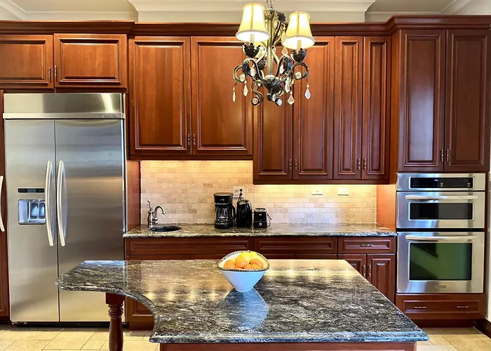 Spectacular Gilded Age 6 Bedroom Gold Coast Mansion With Deck *